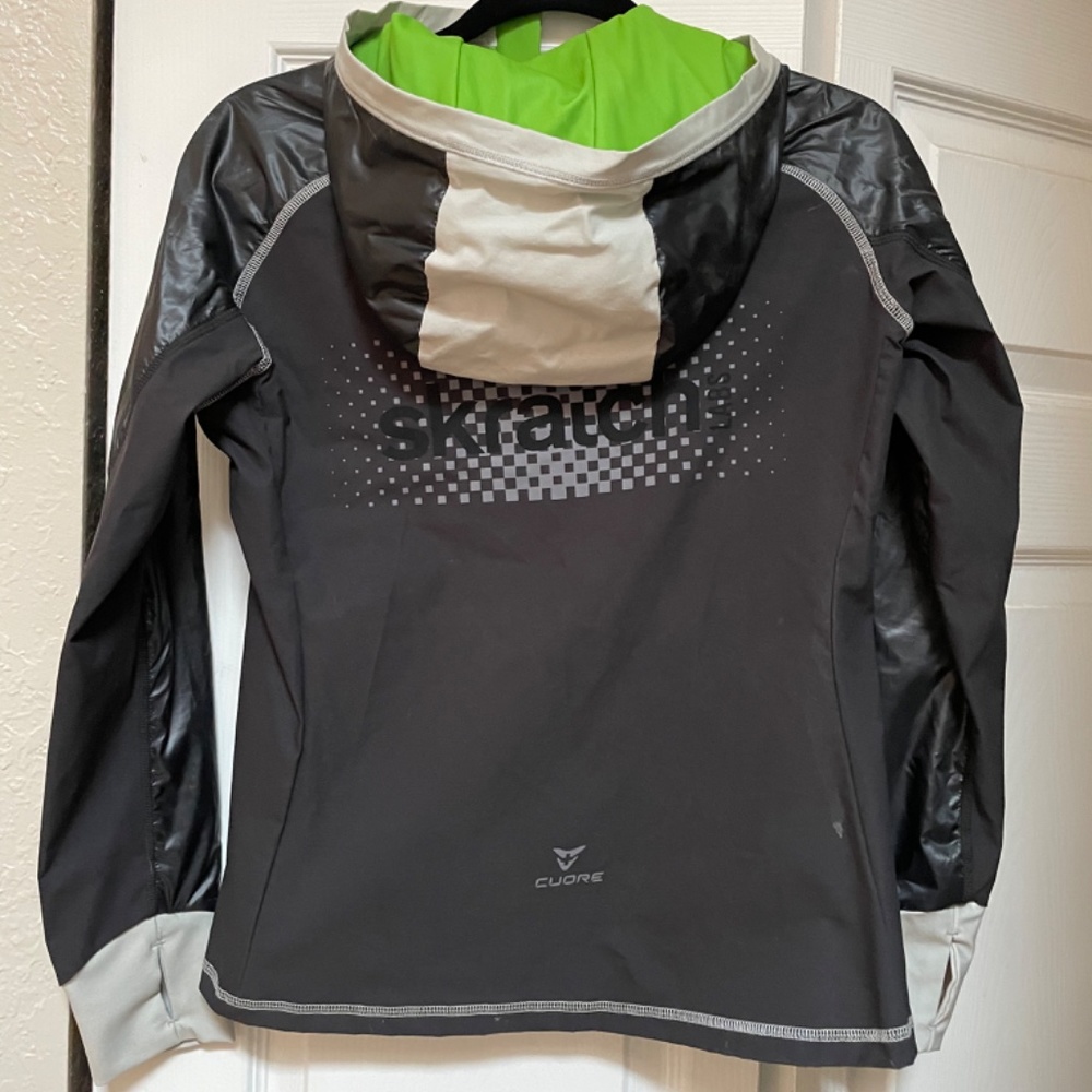 Running jacket - Picture 2 of 2